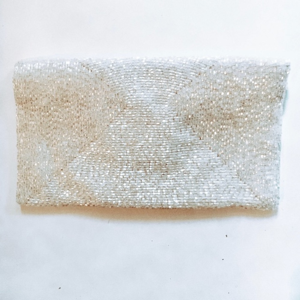 Richere Vintage Beaded Clutch